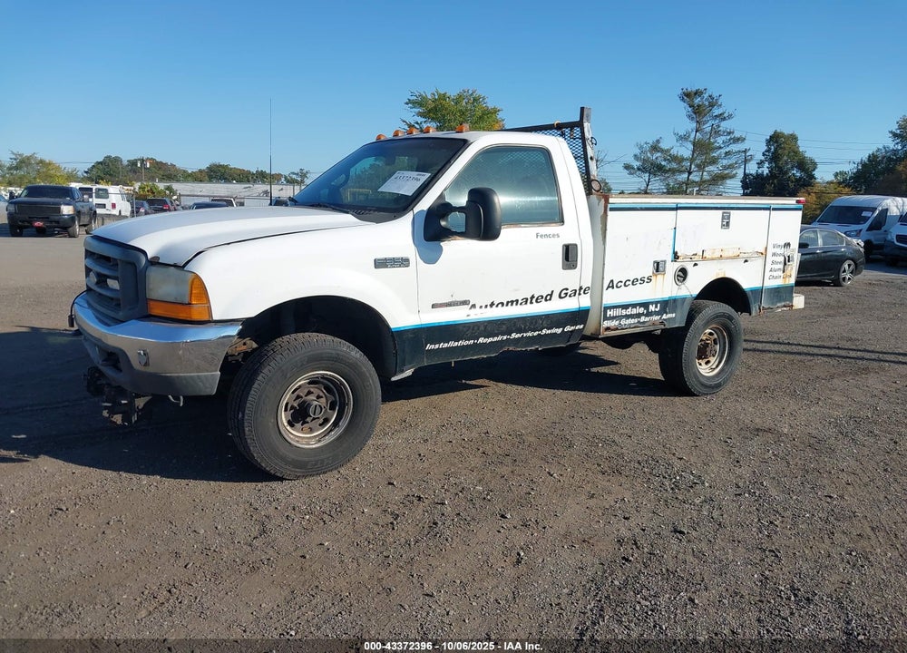 2000 FORD F-350 LARIAT/XL/XLT VIN: 1FTSF31F0YED58418