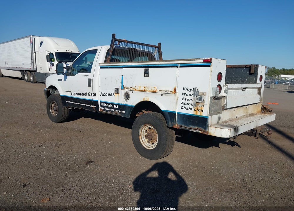 2000 FORD F-350 LARIAT/XL/XLT VIN: 1FTSF31F0YED58418