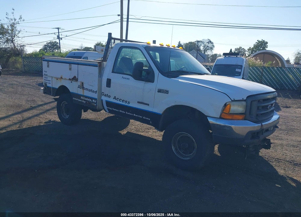 2000 FORD F-350 LARIAT/XL/XLT VIN: 1FTSF31F0YED58418