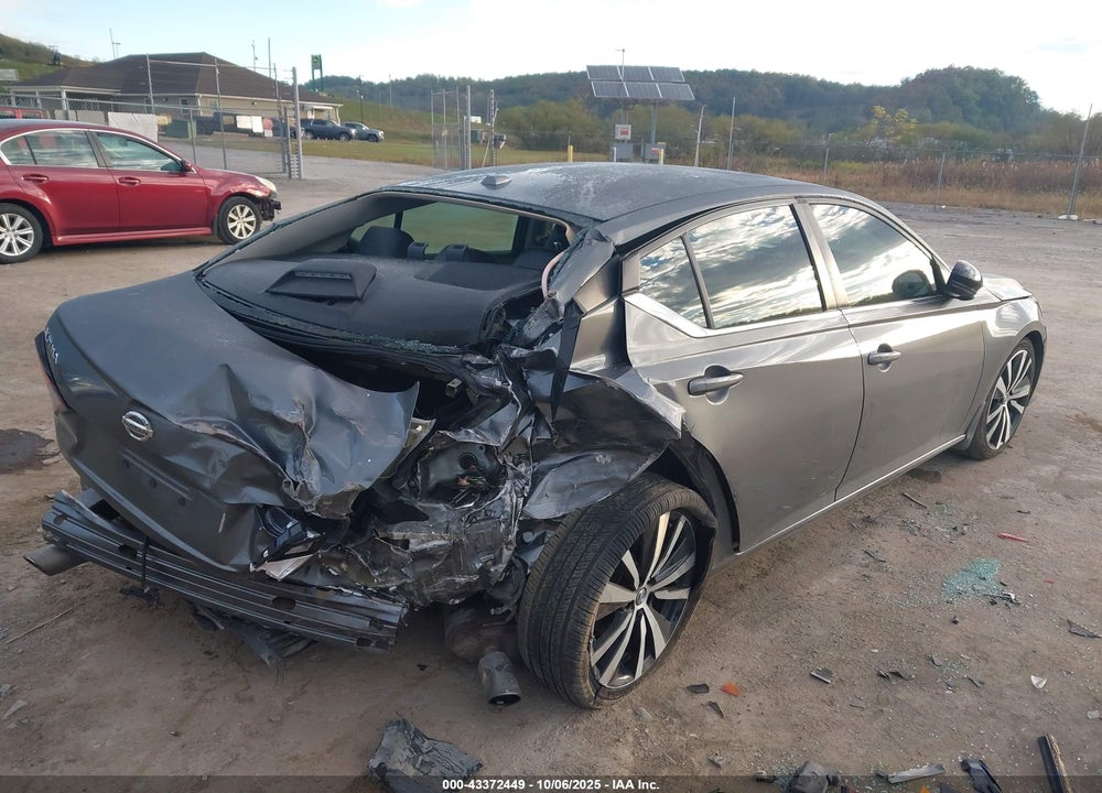 2021 NISSAN ALTIMA SR INTELLIGENT AWD VIN: 1N4BL4CW4MN371572