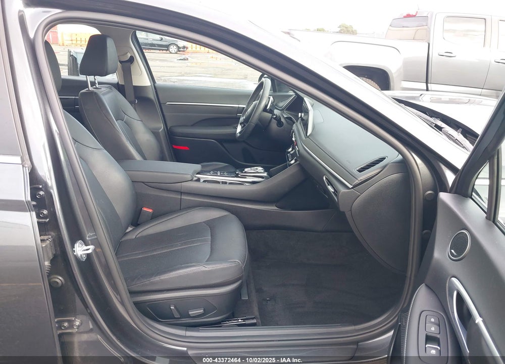 2021 HYUNDAI SONATA LIMITED VIN: KMHL34J26MA153537