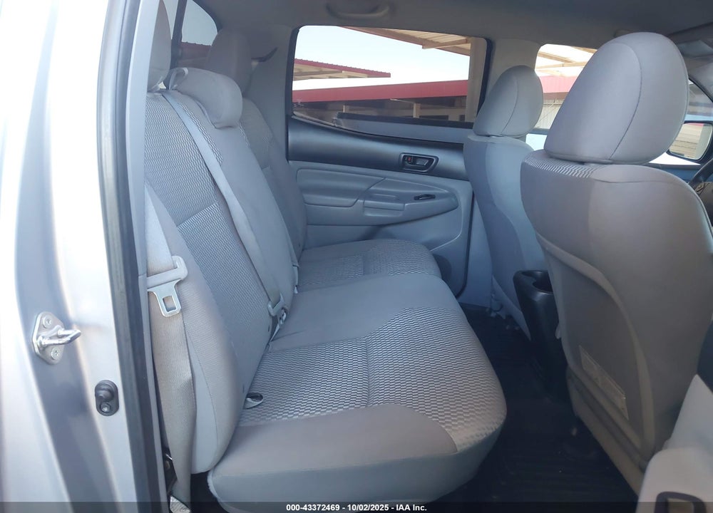 2014 TOYOTA TACOMA PRERUNNER V6 VIN: 3TMJU4GN1EM173354