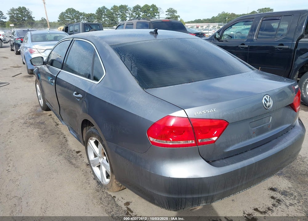 2013 VOLKSWAGEN PASSAT VIN: 1VWBN7A34DC062160