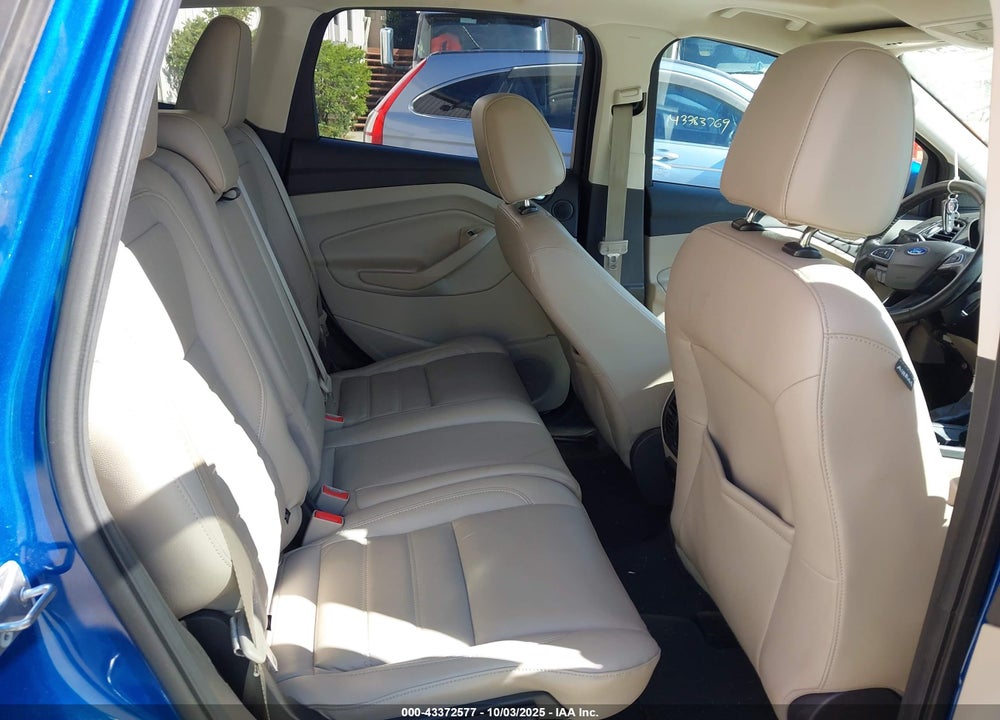 2017 FORD ESCAPE VIN: 1FMCU9JD5HUB55814