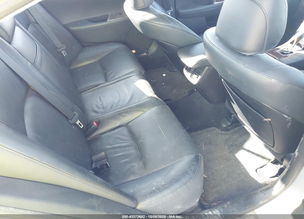 2010 LEXUS ES 350 VIN: JTHBK1EG5A2412787