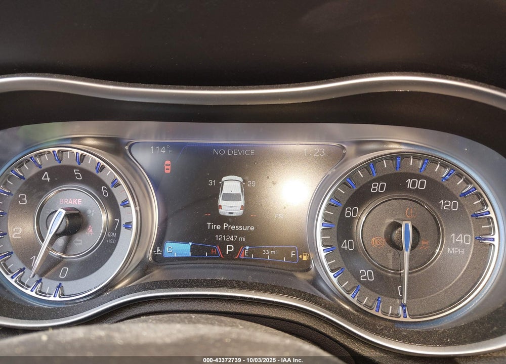 2016 CHRYSLER 300 VIN: 2C3CCAAG8GH268357