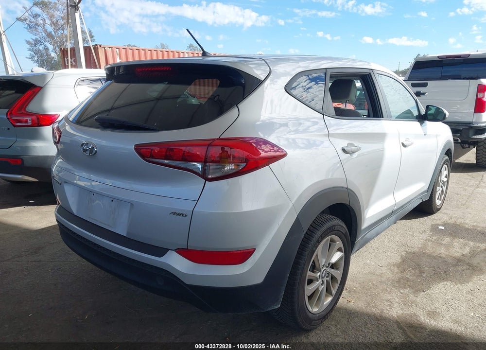 2018 HYUNDAI TUCSON VIN: KM8J2CA48JU698414