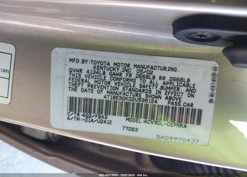 2002 TOYOTA CAMRY LE VIN: 4T1BE32K02U598124