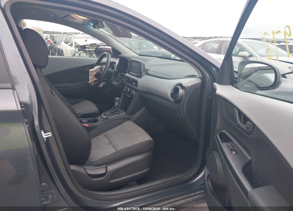 2021 HYUNDAI KONA SE VIN: KM8K1CAA7MU654812