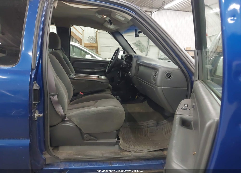 2004 CHEVROLET SILVERADO 1500 Z71 VIN: 1GCEK19T94E210043