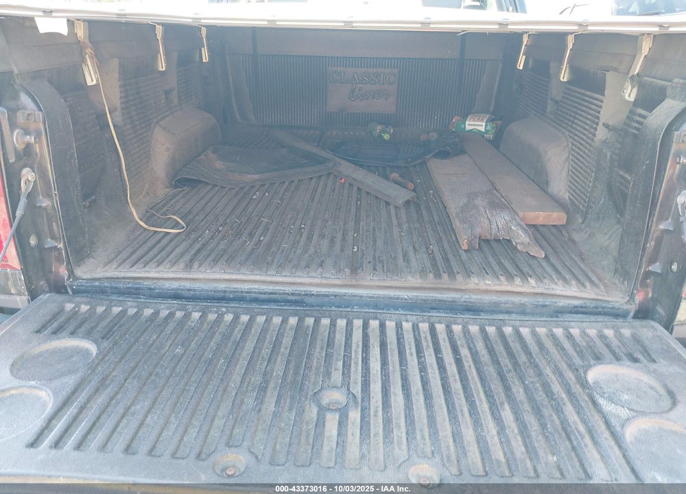 2005 FORD F-150 STX/XLT VIN: 1FTRF04W35KE73844