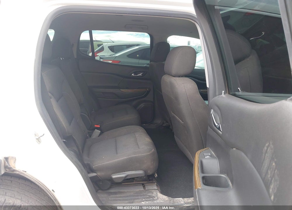 2023 GMC ACADIA VIN: 1GKKNKL40PZ175749