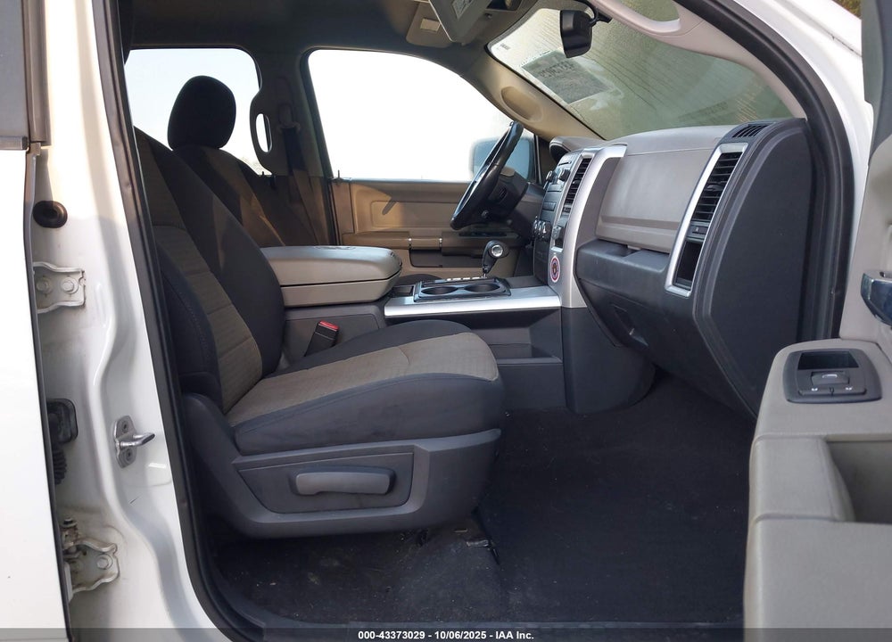 2011 RAM 1500 VIN: 1D7RV1GT1BS556149