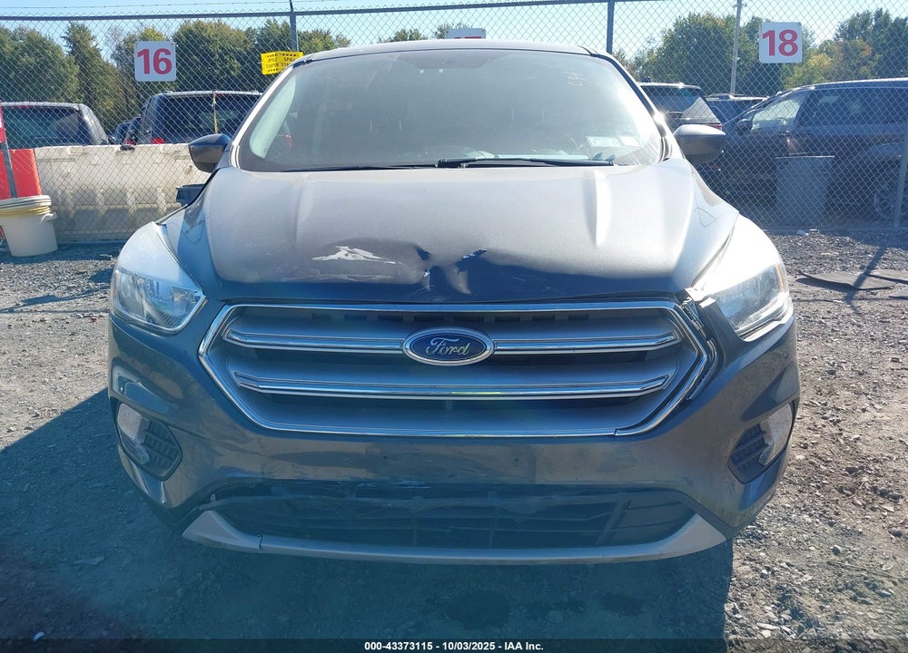 2017 FORD ESCAPE SE VIN: 1FMCU9GD8HUC83584
