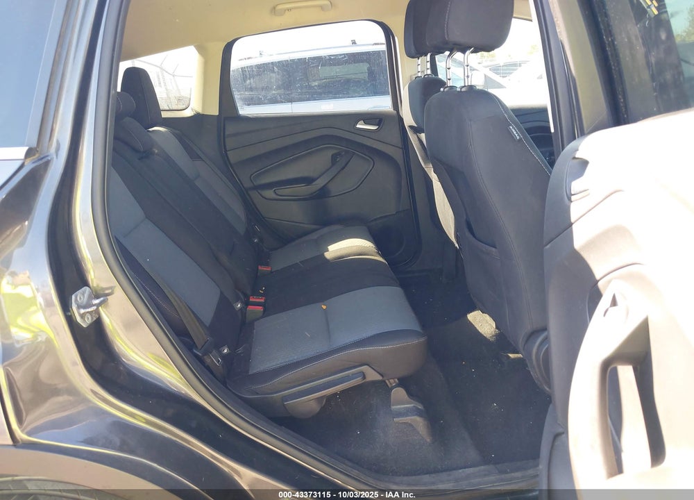 2017 FORD ESCAPE SE VIN: 1FMCU9GD8HUC83584