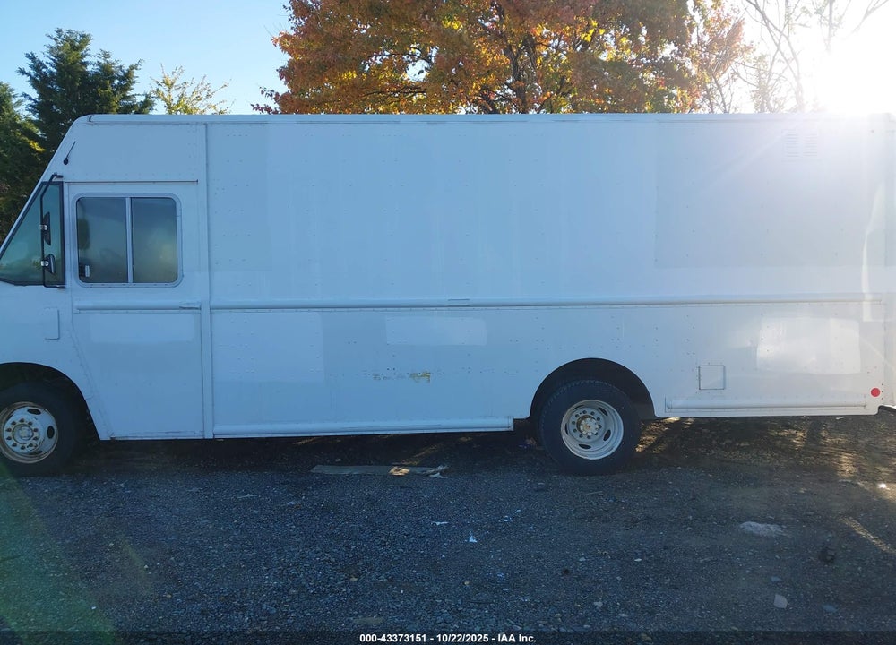 2013 FORD F-59 COMMERCIAL STRIPPED VIN: 1F65F5KY8D0A13625