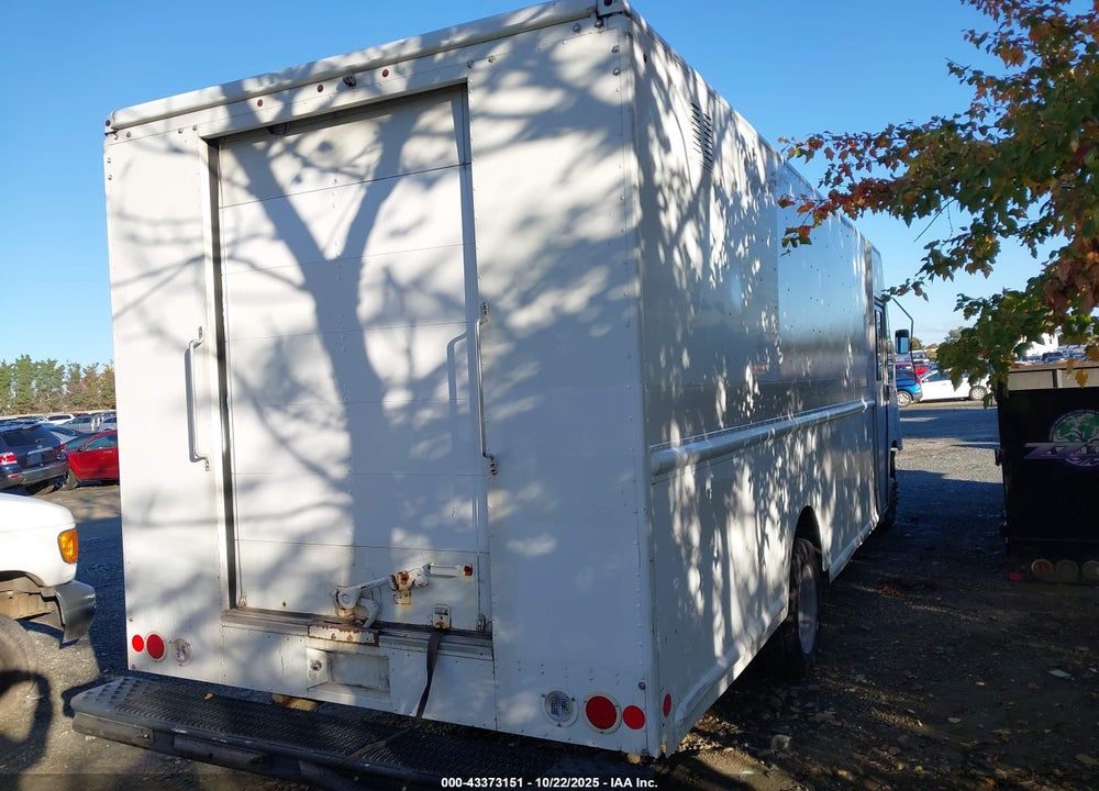 2013 FORD F-59 COMMERCIAL STRIPPED VIN: 1F65F5KY8D0A13625