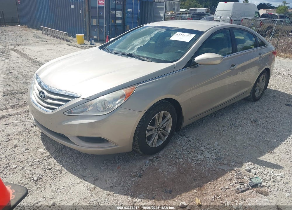 2011 HYUNDAI SONATA VIN: 5NPEB4ACXBH025400