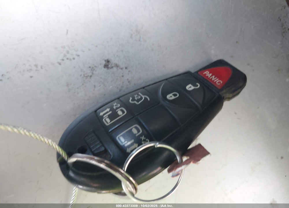2014 CHRYSLER TOWN & COUNTRY VIN: 2C4RC1BG5ER326694
