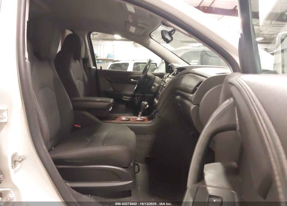 2014 CHEVROLET TRAVERSE VIN: 1GNKVGKD4EJ170258