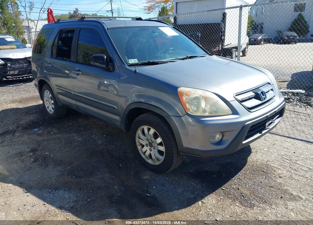 2005 HONDA CR-V SE VIN: SHSRD78955U338521