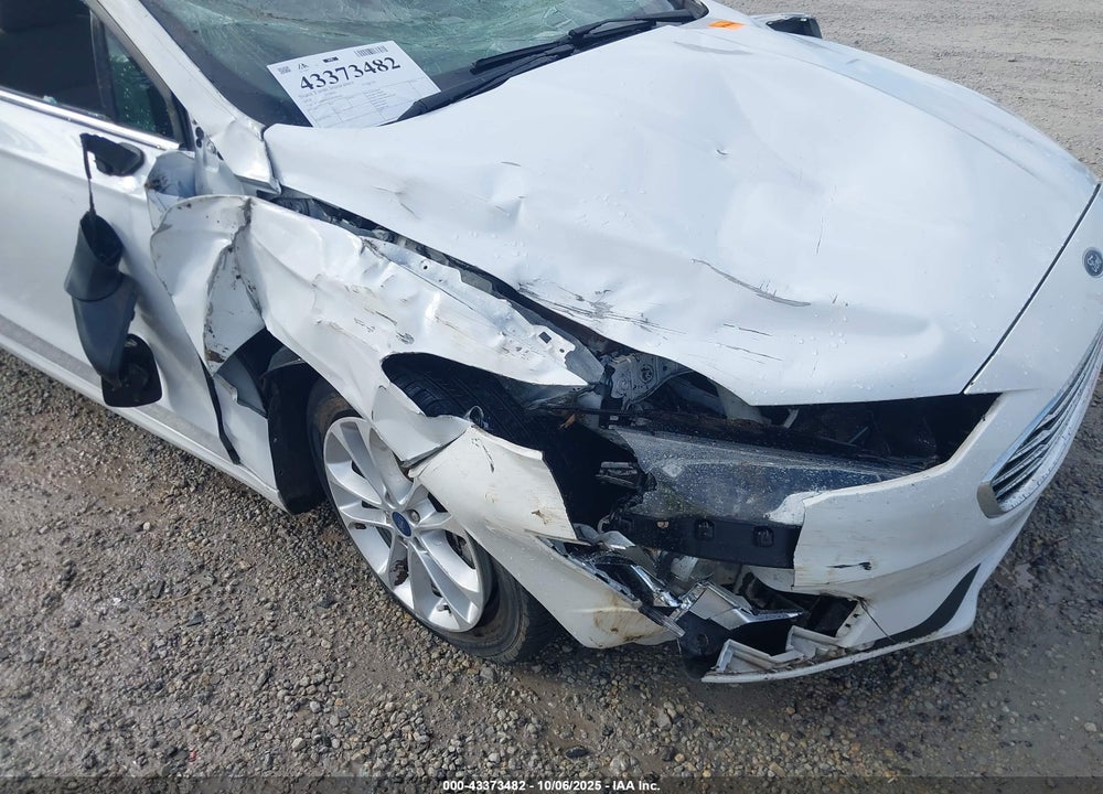 2020 FORD FUSION SE VIN: 3FA6P0HD3LR107549