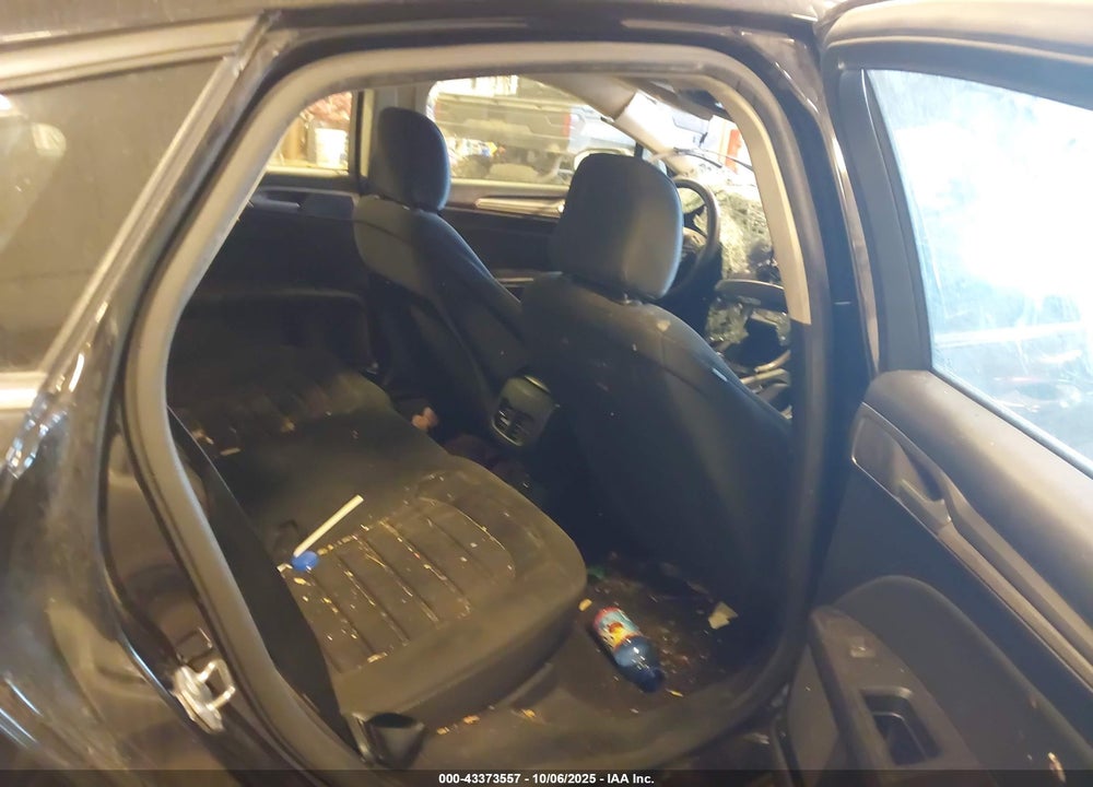 2020 FORD FUSION VIN: 3FA6P0HD6LR257980