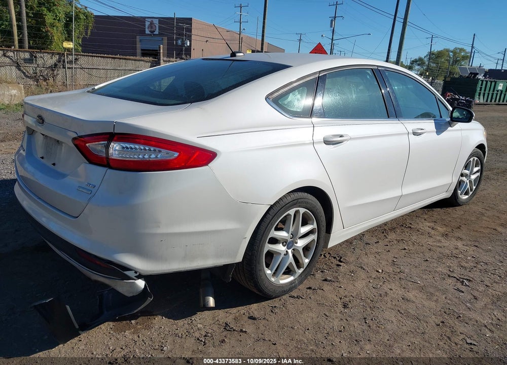 2016 FORD FUSION SE VIN: 1FA6P0HD7G5131121