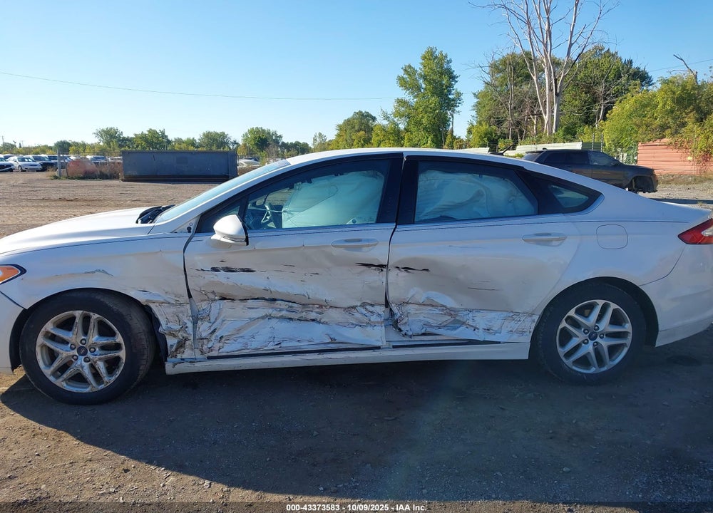 2016 FORD FUSION SE VIN: 1FA6P0HD7G5131121