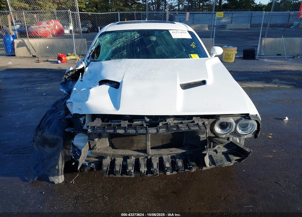 2018 DODGE CHALLENGER VIN: 2C3CDZFJ6JH279560