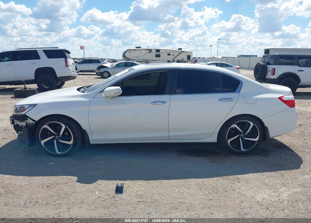 2013 HONDA ACCORD VIN: 1HGCR2F86DA077498