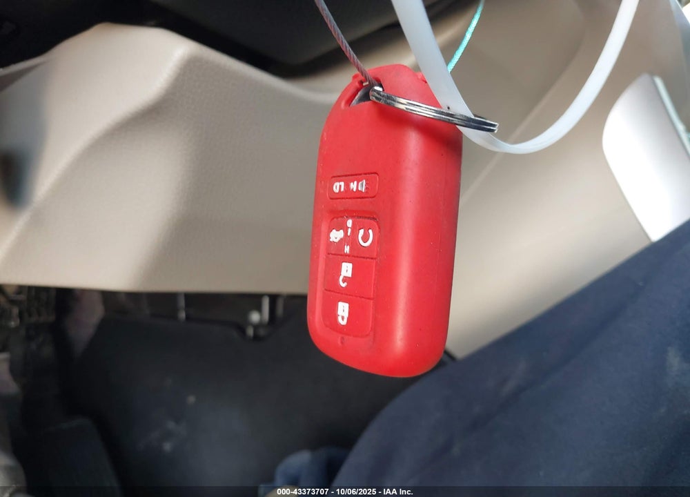 2013 HONDA ACCORD VIN: 1HGCR2F86DA077498