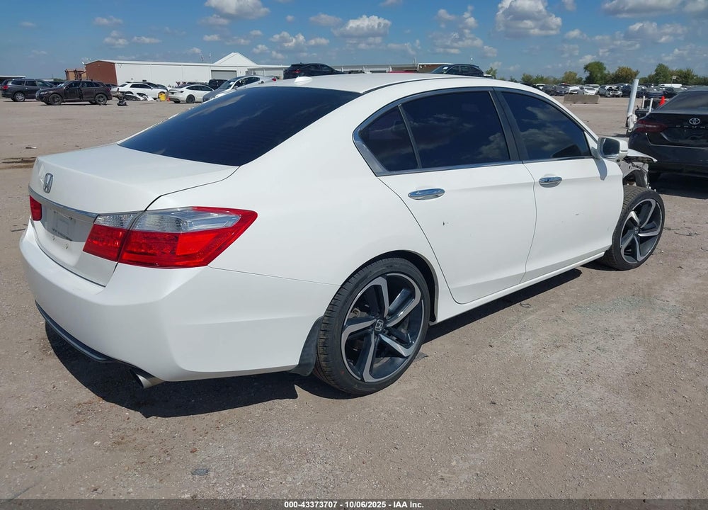 2013 HONDA ACCORD VIN: 1HGCR2F86DA077498