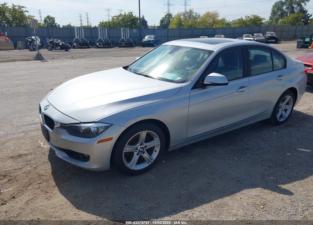 2013 BMW 3 SERIES VIN: WBA3B3C59DF533061