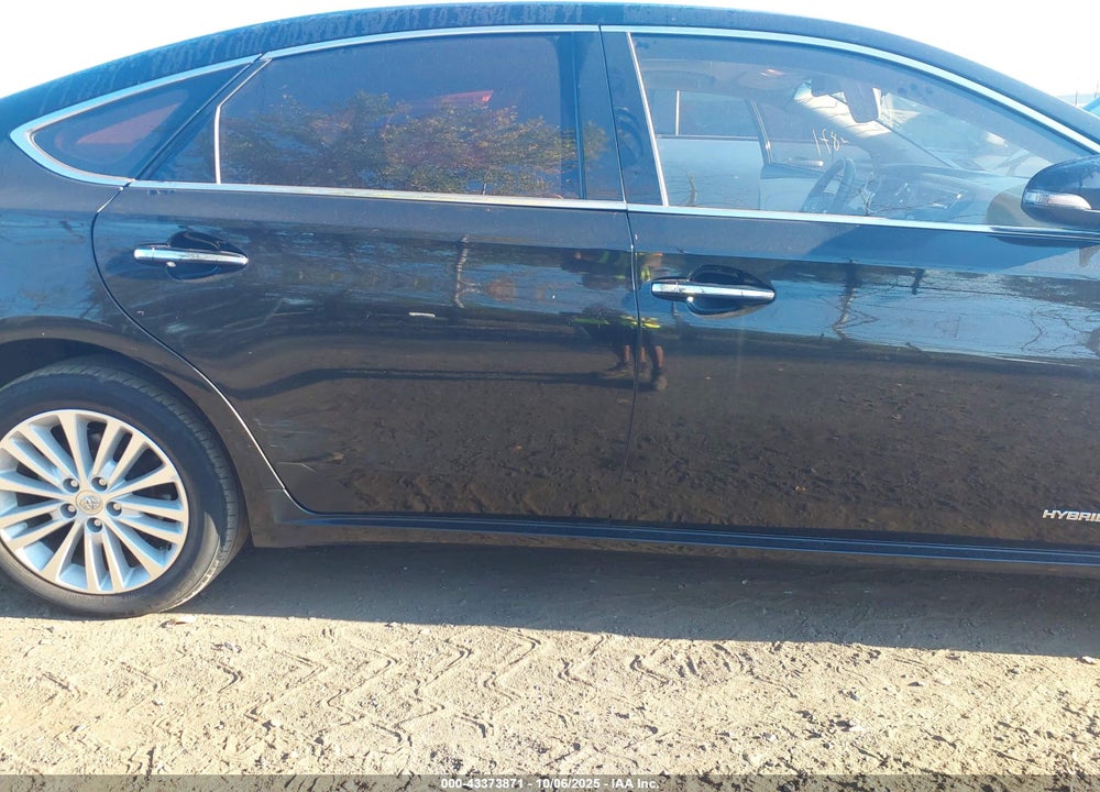 2014 TOYOTA AVALON HYBRID XLE TOURING VIN: 4T1BD1EB6EU021637