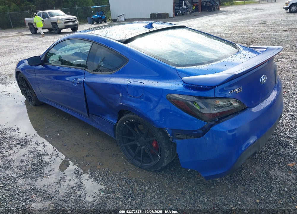 2010 HYUNDAI GENESIS 3.8 TRACK VIN: KMHHU6KHXAU020792