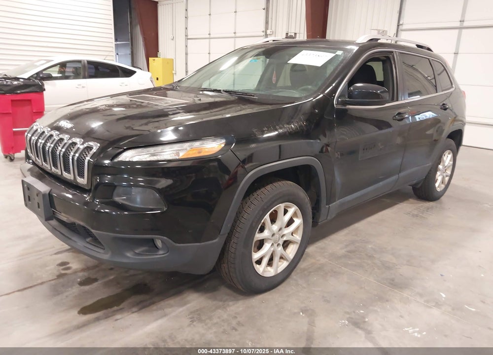 2017 JEEP CHEROKEE VIN: 1C4PJMCB8HW563869