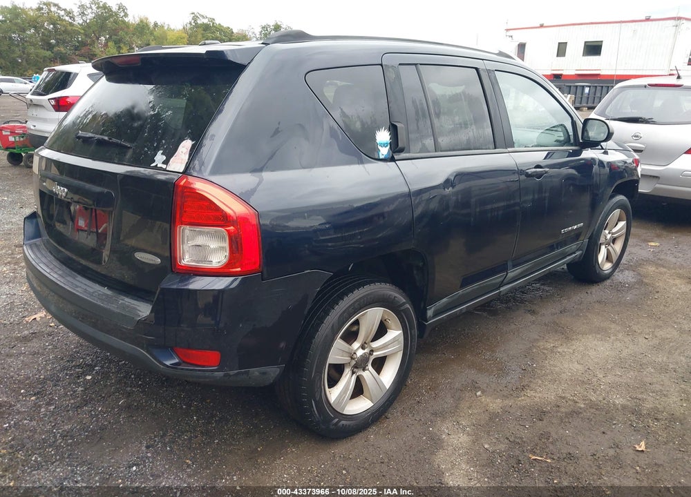 2011 JEEP COMPASS VIN: 1J4NF1FB2BD207076