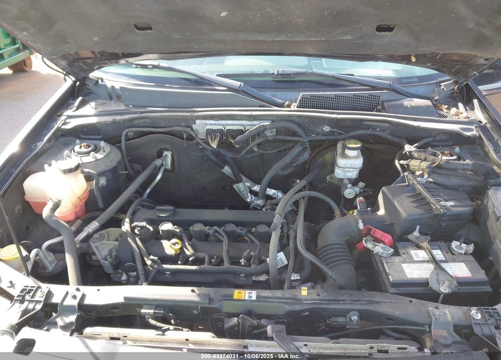2011 FORD ESCAPE XLS VIN: 1FMCU9C75BKC43224