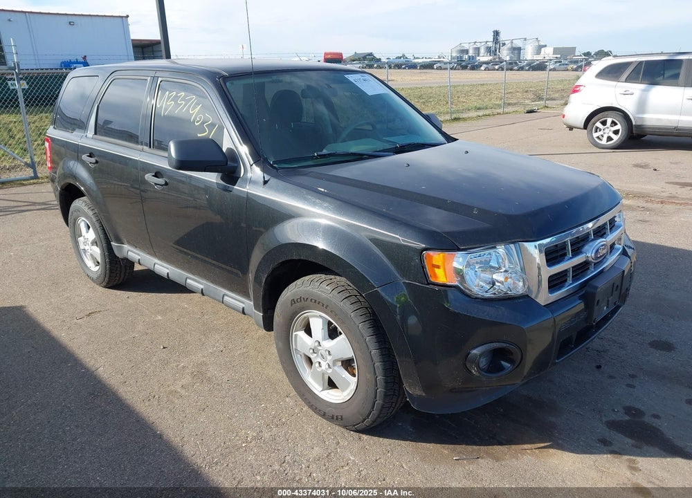 2011 FORD ESCAPE XLS VIN: 1FMCU9C75BKC43224