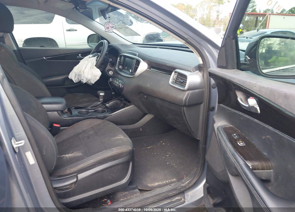 2020 KIA SORENTO 2.4L LX VIN: 5XYPG4A35LG684889