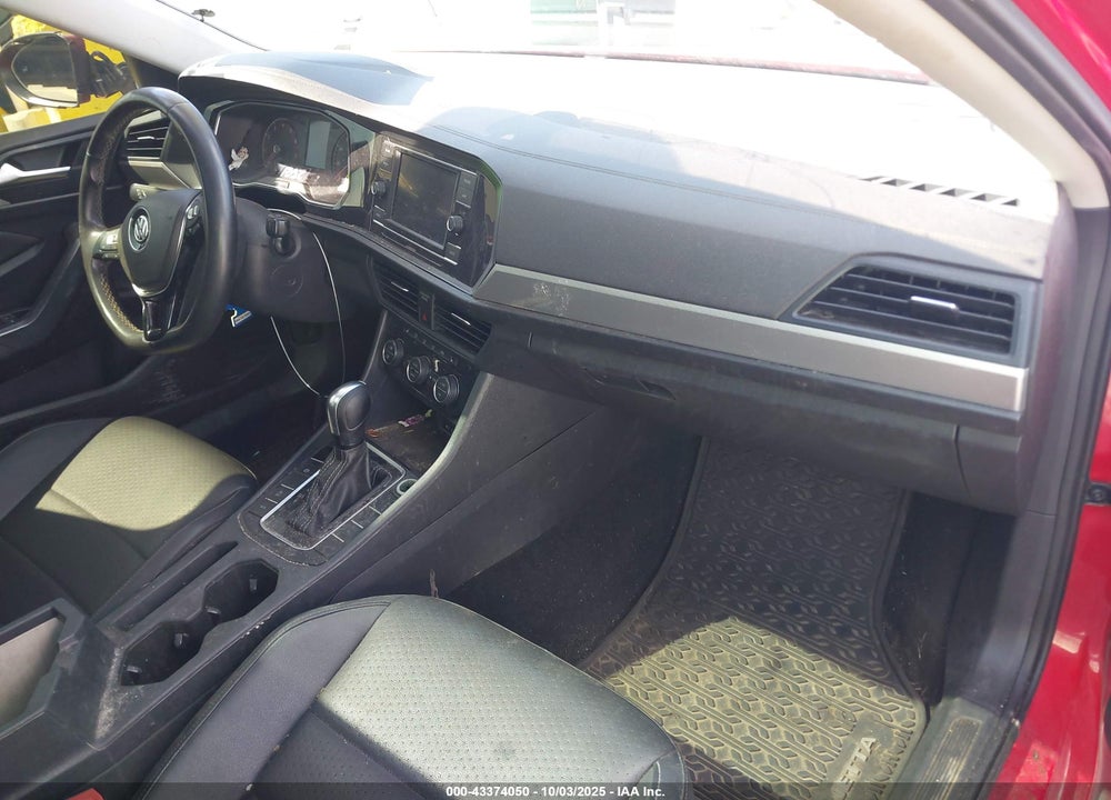 2021 VOLKSWAGEN JETTA VIN: 3VWC57BUXMM032347