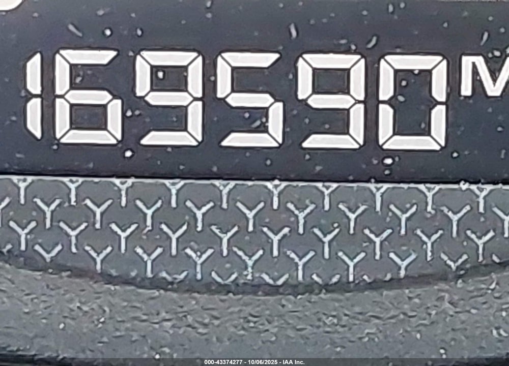 2005 CHEVROLET MALIBU VIN: 1G1ZS52F15F194065