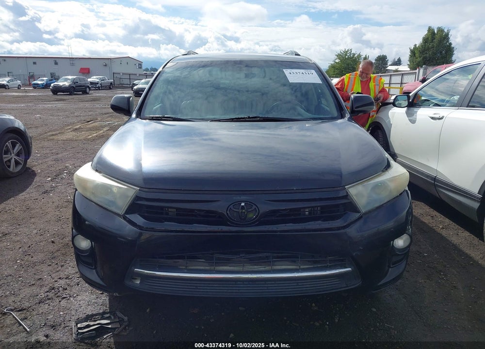 2011 TOYOTA HIGHLANDER HYBRID VIN: JTEDC3EHXB2002592