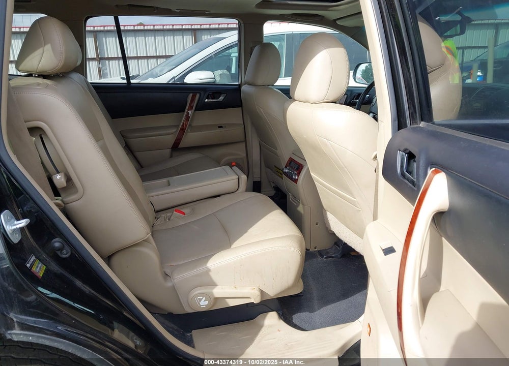 2011 TOYOTA HIGHLANDER HYBRID VIN: JTEDC3EHXB2002592