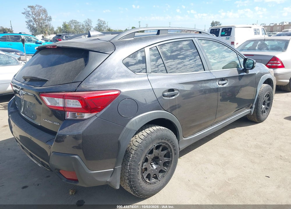 2018 SUBARU CROSSTREK VIN: JF2GTAMC1J8277812