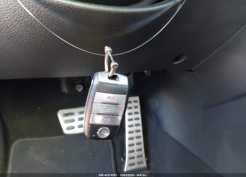 2014 KIA OPTIMA VIN: 5XXGR4A72EG328713