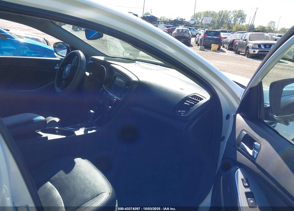 2014 KIA OPTIMA VIN: 5XXGR4A72EG328713