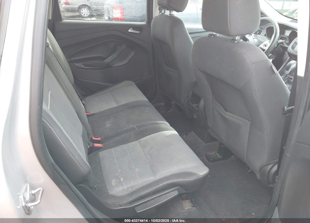 2015 FORD ESCAPE VIN: 1FMCU9G9XFUA19422