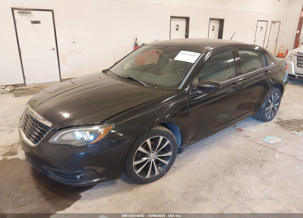 2013 CHRYSLER 200 VIN: 1C3CCBBG4DN728461